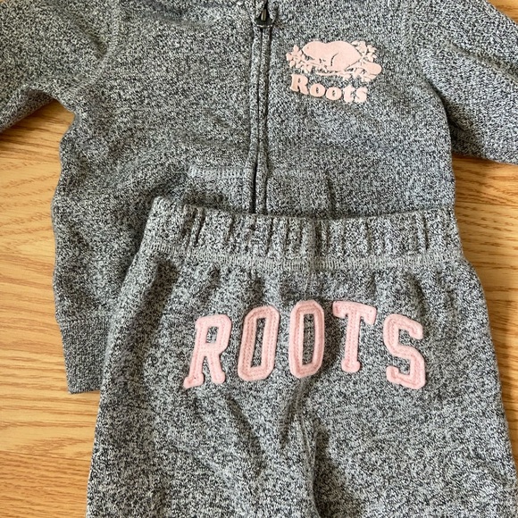 Matching Roots set - Picture 2 of 5